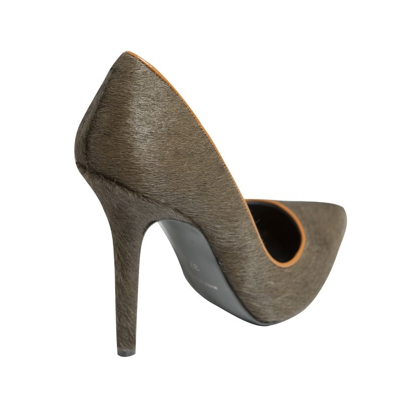 zapato de salon de piel de potro verde kaki de mas34